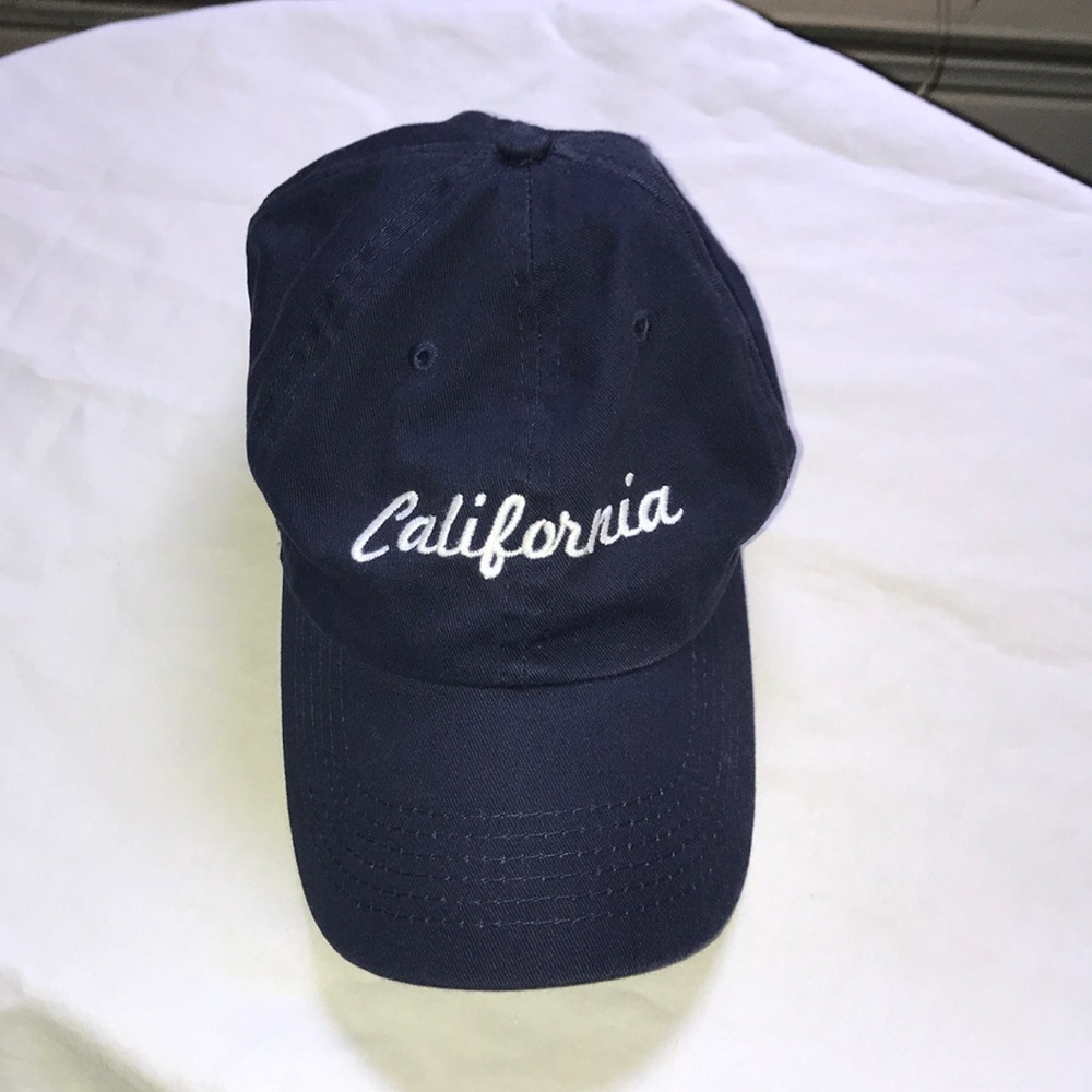 Brandy Melville CALIFORNIA hat